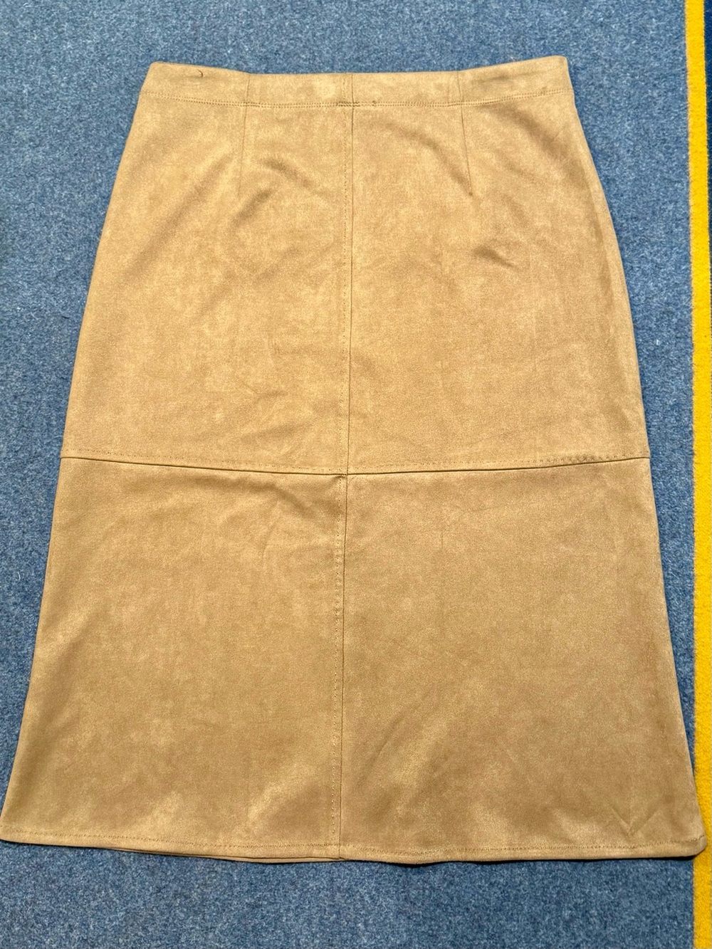 Max Studio London Faux Suede Pencil Skirt – Camel/Tan, XL